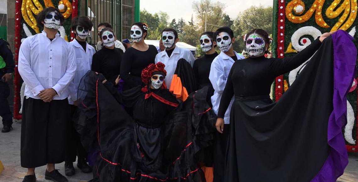 panteon dolroes tradicion dia de muertos LC 3