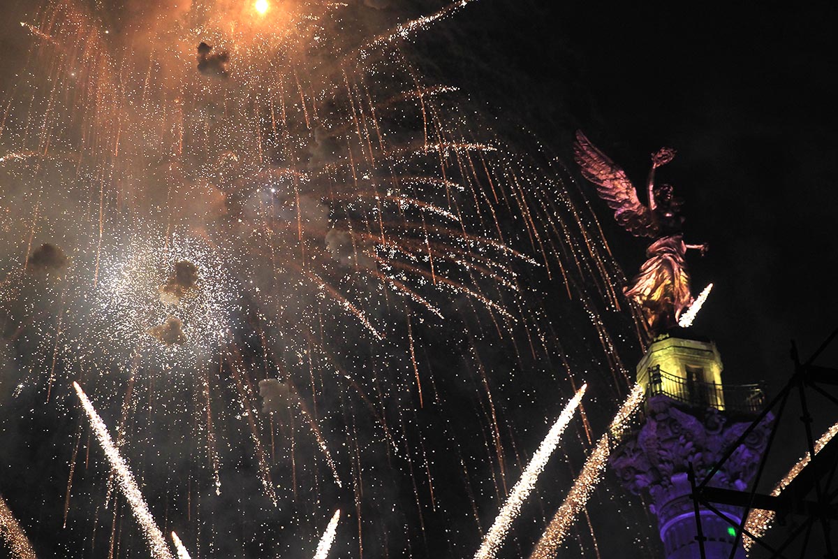 Fuegos artificiales en México