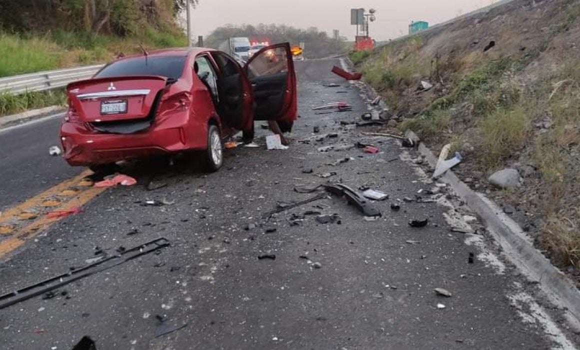 Dos muertos y 6 heridos deja otro choque en la autopista Siglo 21 ...