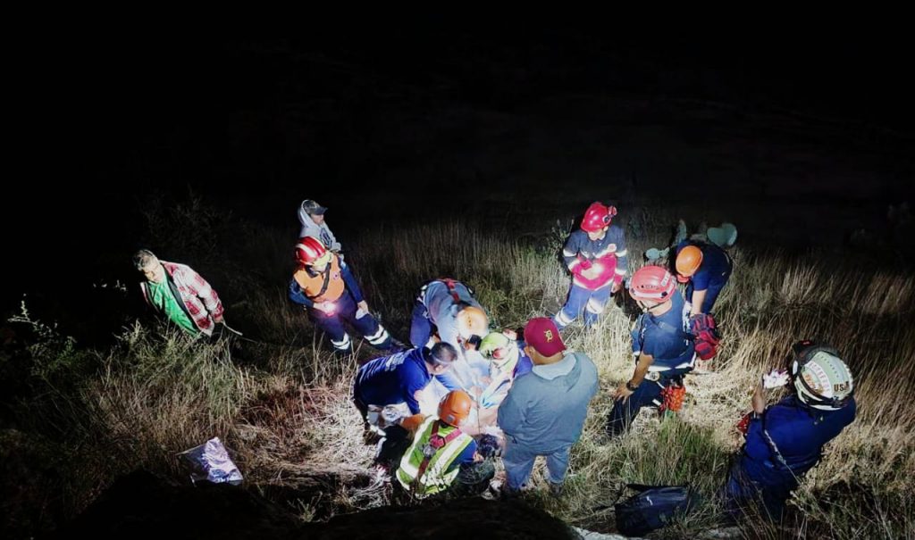 Rescatan a un hombre en zona serrana de Guanajuato. Foto: Protección Civil Guanajuato