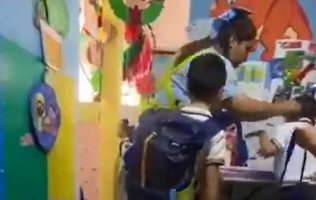 Maestra acusada de lesionar a niño con discapacidad en Edomex, FGJEM