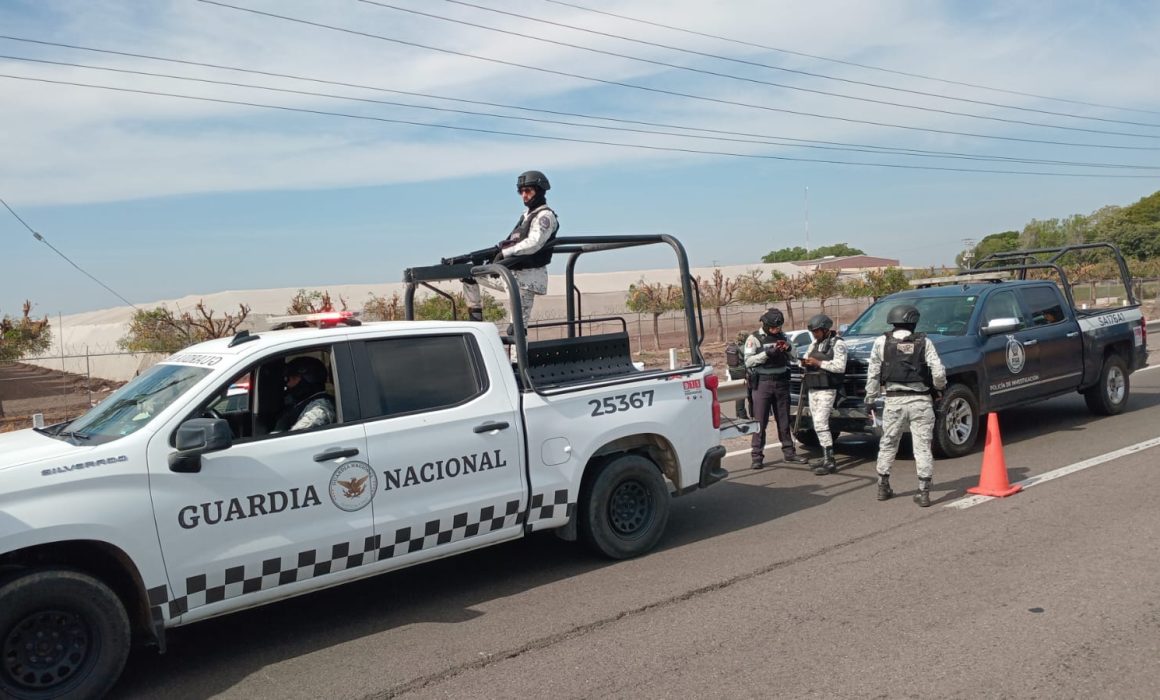 Cerca de UAS en Culiacán, 6 muertos en vehículo abandonado