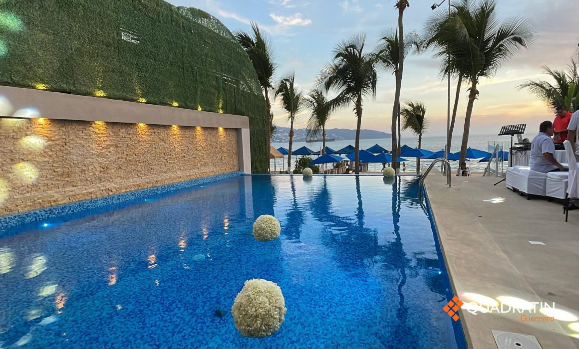 Inaugura hotel Ritz Acapulco alberca exclusiva para adultos