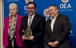 Para director del IPN, el Premio en Ciencia y Tecnología de la OEA