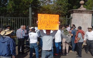 Con protesta, piden productores aumento de precio de garantía del maíz