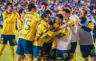 Cantan pollitos de América y silencian a Gallos Blancos