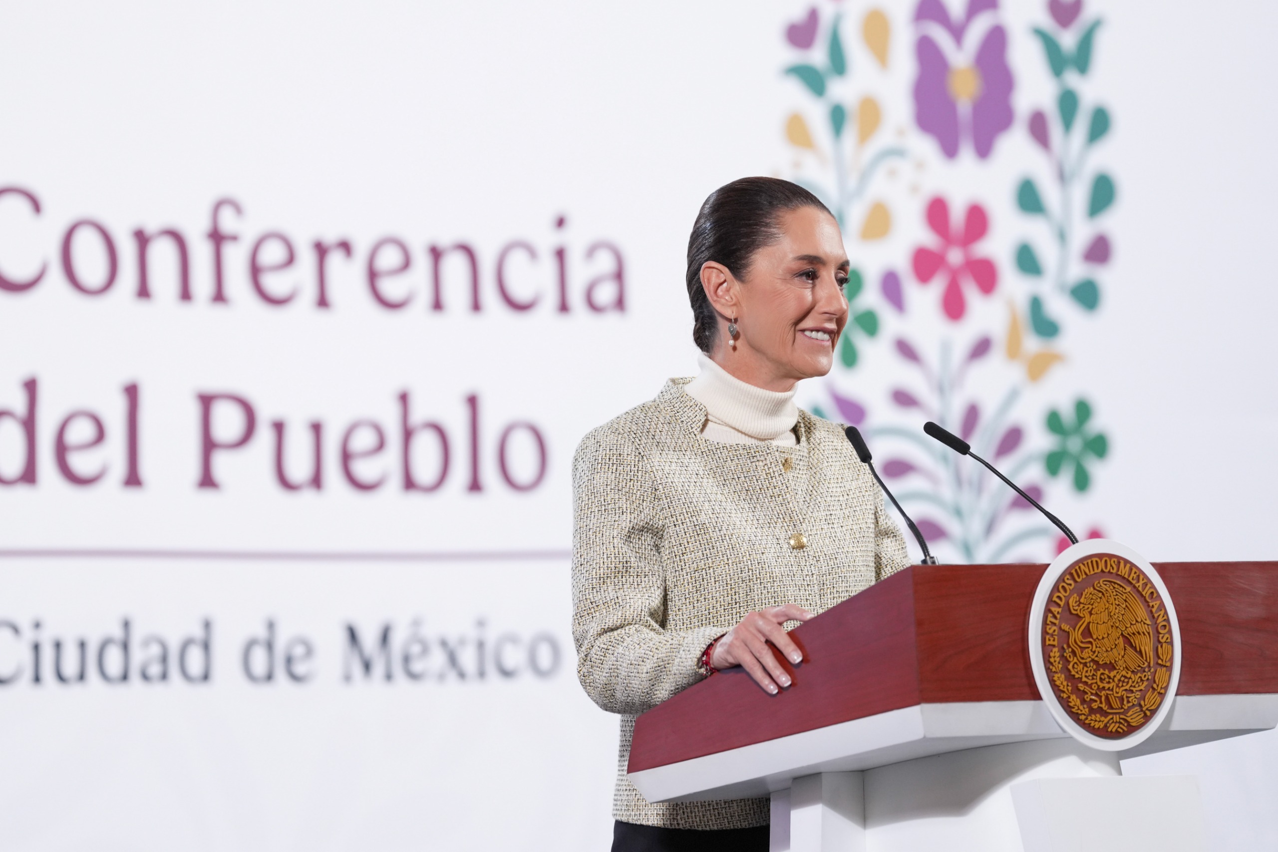 Presenta Sheinbaum ley para simplificar y digitalizar trámites ...