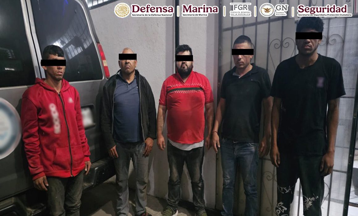 Aseguran a 12 con droga, armas y toma de hidrocarburo en Mazatlán