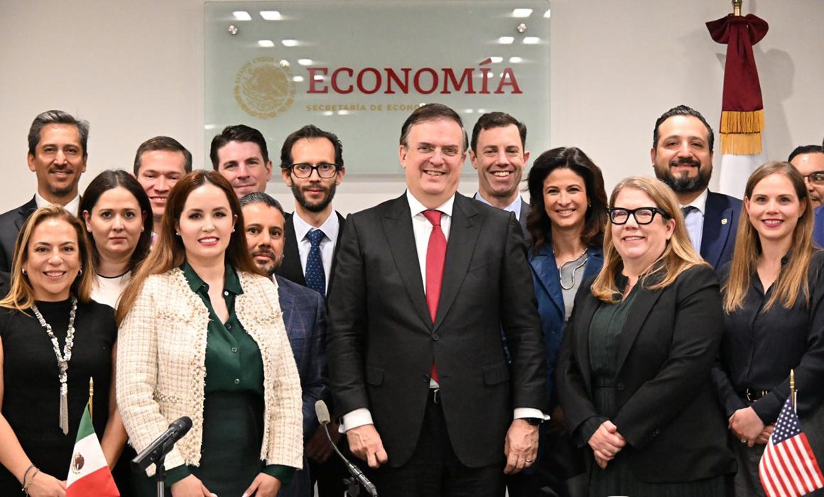 Marcelo Ebrard se reúne con Neil Herrington por aranceles