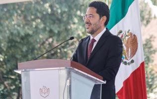 Martí Bartres en conferencia de prensa