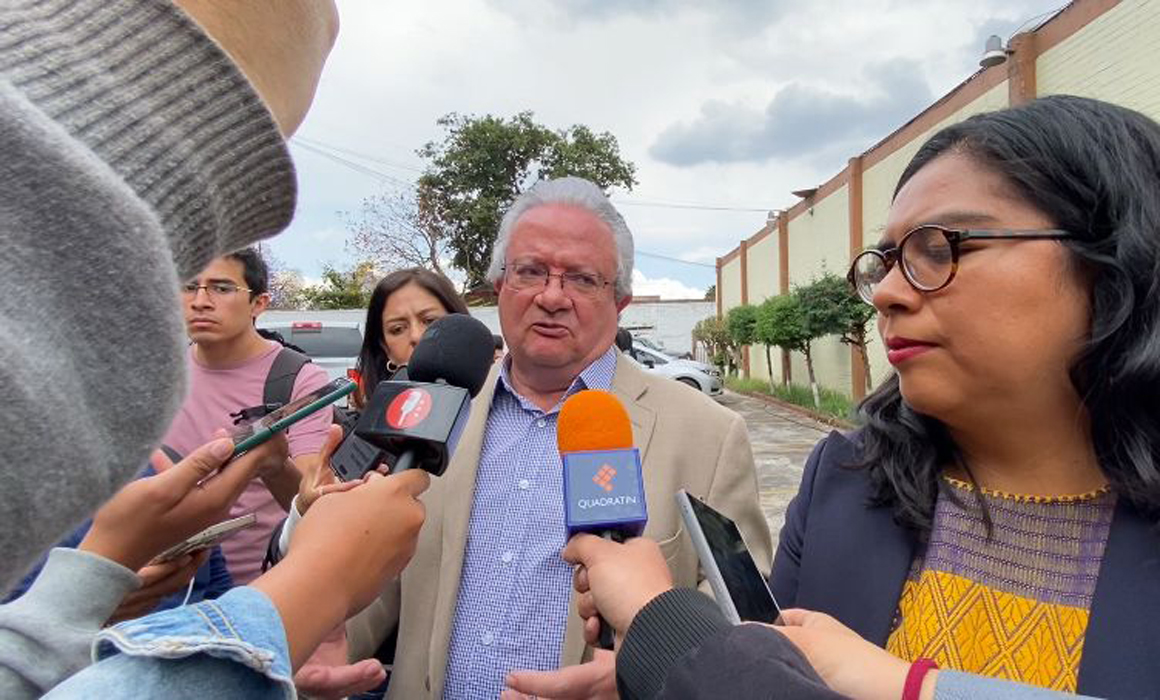 Pablo Yanes en presentación de Clases de Lengua Náhuatl en Escuelas Públicas