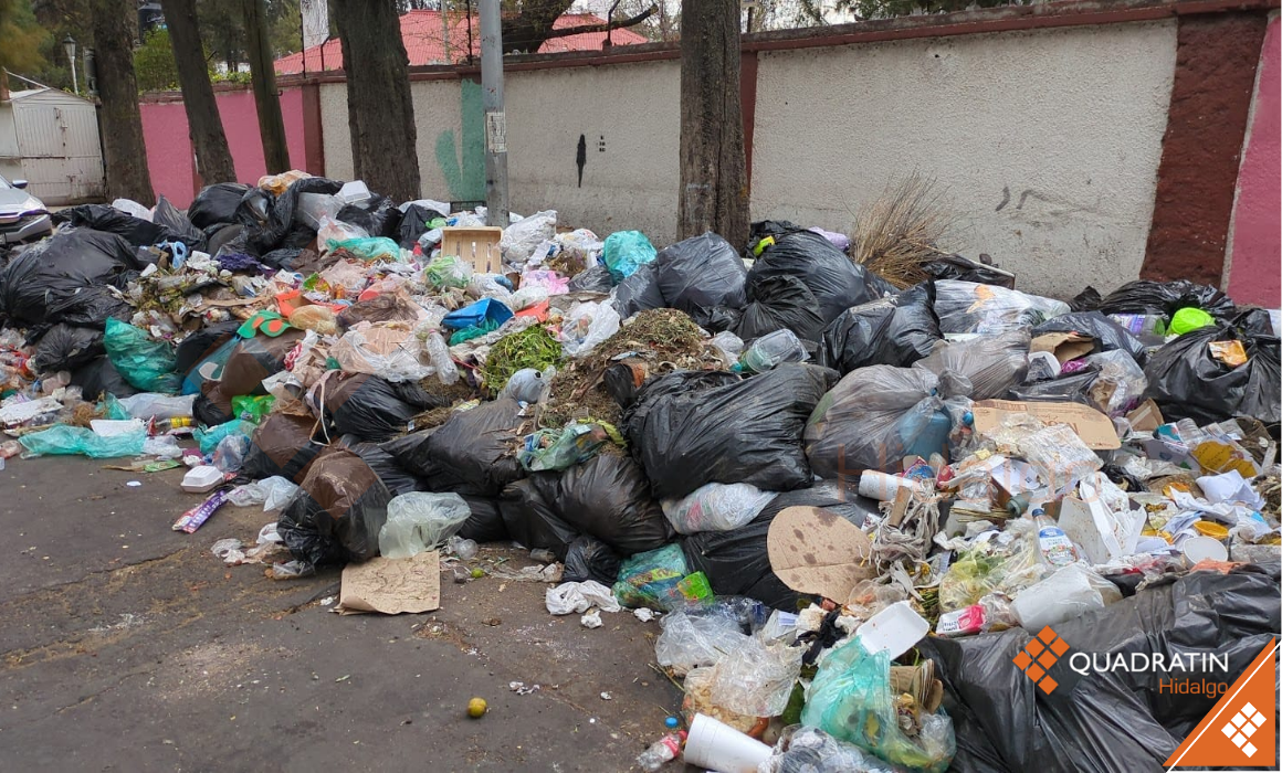 Activan multas por tirar basura en calles de Pachuca