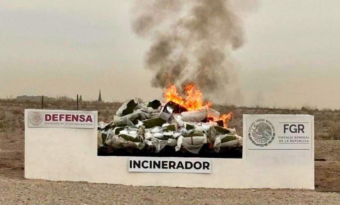 Incineran cerca de 2 toneladas de droga en Chihuahua