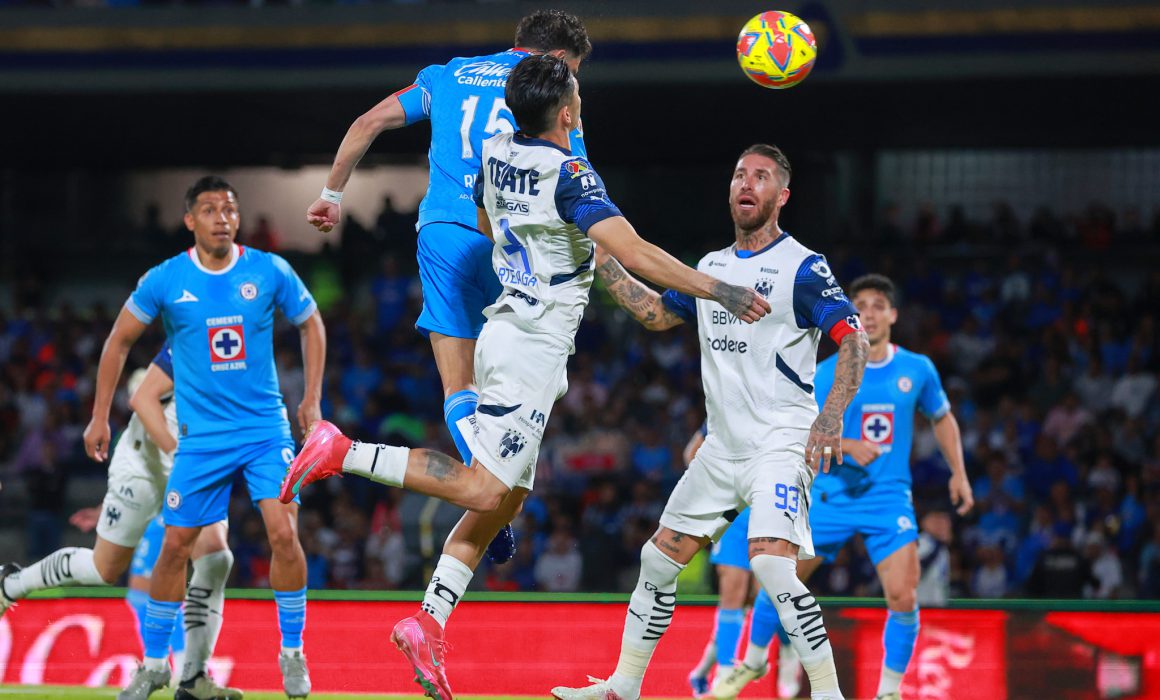 Termina con 10, pero a Cruz Azul le sabe a poco resultado ante Rayados