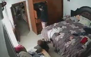 Videorastrean al acusado de robar a adulta mayor tras ayudarla en CDMX