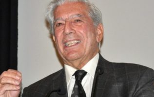 El novelista peruano nació el 28 de marzo de 1936.