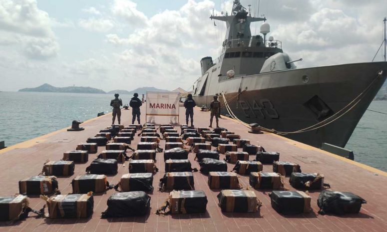 Asegura Semar 1.3 toneladas de presunta cocaína en costas de Guerrero