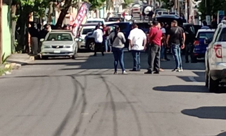 Enfrentamiento deja 3 muertos en Boca del Río; 2 serían agentes de FGR