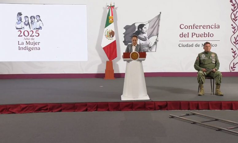 Mañanera del pueblo inicia sin reporteros en Palacio Nacional