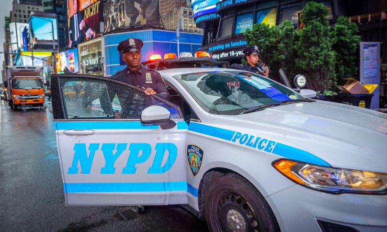 Refuerzan seguridad en NY tras ataque a Embajada de Israel en Washington