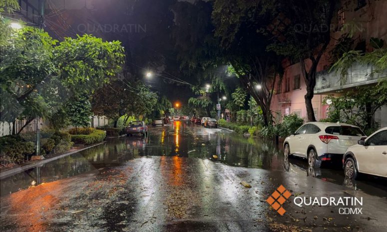 Se mantiene alerta púrpura por resistencia de lluvias en CDMX
