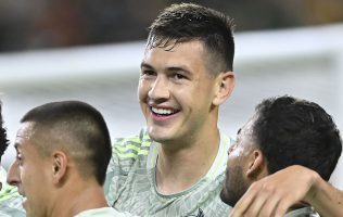 Sirve Montes triunfo para México en Copa Oro con 2 goles y suma 3