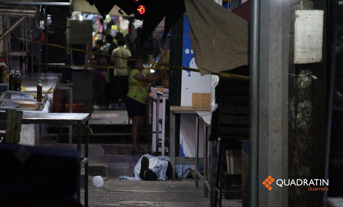 Deja ataque muerto y herida en Mercado Central de Acapulco