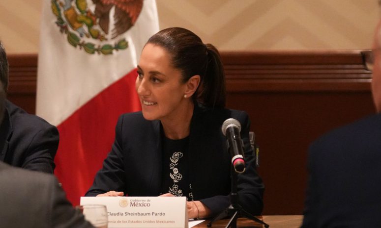 Hablan por teléfono Sheinbaum y Trump; coinciden trabajar juntos