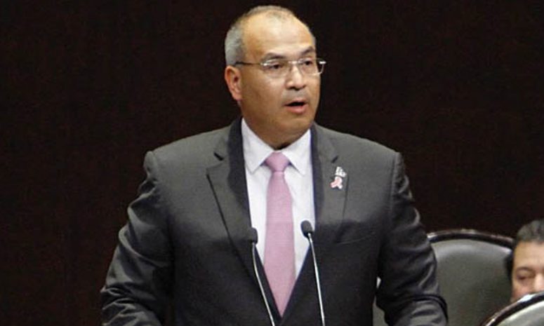 Acusan de 2 delitos a Carlos Treviño, exdirector de Pemex