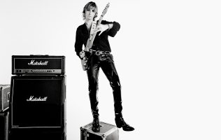 Produce Tom Morello disco de Thomas Raggi de Maneskin