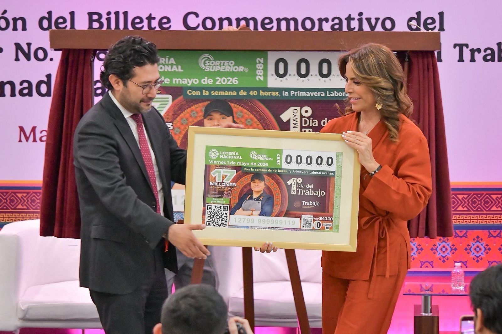 l billete del Sorteo Superior No. 2882, conmemorativo de la efeméride del 1° de Mayo, Día Internacional del Trabajo, cuyo diseño rinde homenaje al avance de la Primavera Laboral y a la implementación gradual establecida para alcanzar una jornada laboral de 40 horas a la semana.