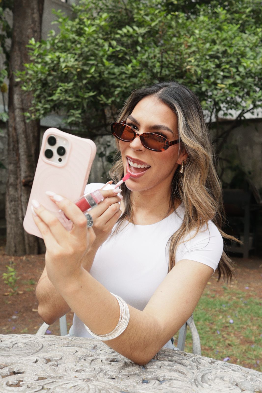 La influencer Cecia Loaiza adelantó que prepara un proyecto muy especial, completamente alineado con su esencia