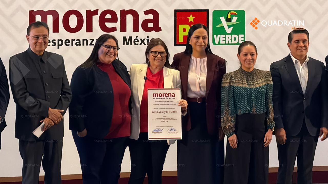a morenista sinaloense arribó acompañada de simpatizantes que hicieron porra en el destape oficial de las coordinaciones estatales de la coalición Morena, PT y PVEM.