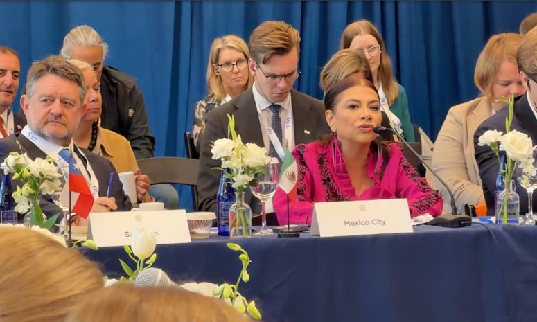 Clara Brugada pide fortalecer la cooperación entre ciudades en el U20