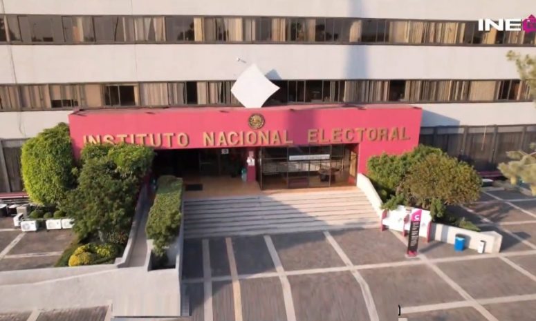 Evacuan a personal del INE e Inmegen por fuga en gasolinera