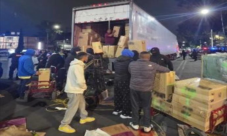 Aseguran en la colonia Morelos 547 cajas de cigarros apócrifos