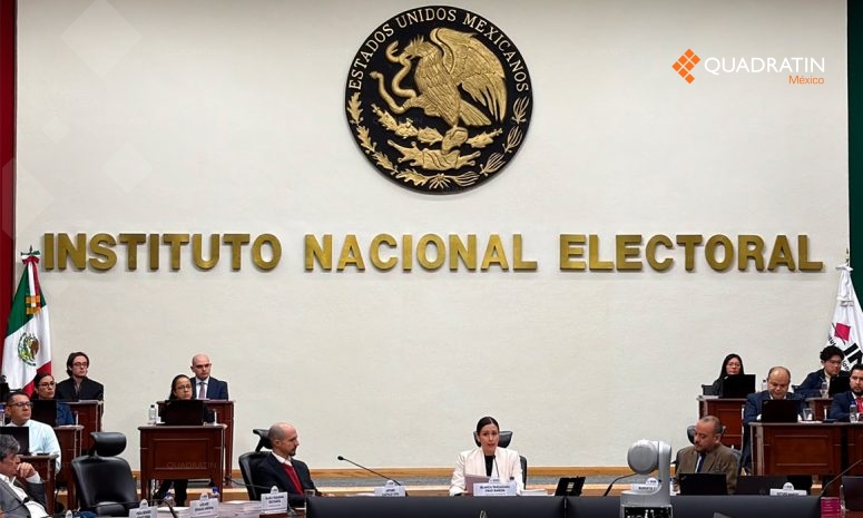 Rinde Yassahara Cruz protesta como presidenta del INE con voto unánime