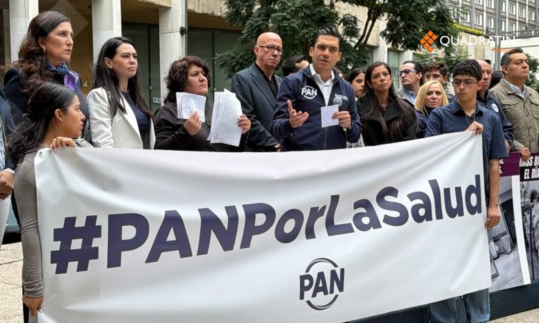 Echan del plantón de IMSS a panistas