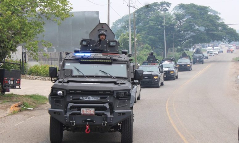 Incautan 146 kg de marihuana y otras drogas y armas en Tabasco