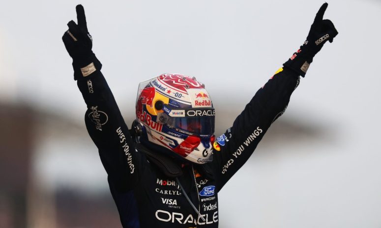 Conquista Verstappen Bahréin tras una carrera accidentada por la lluvia