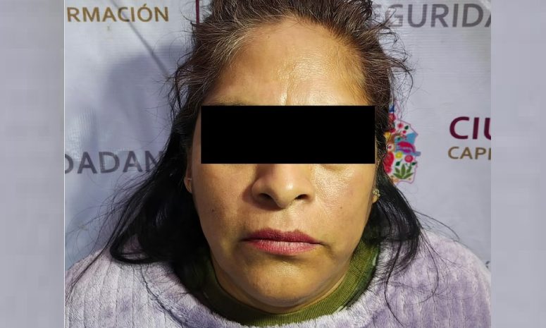 Cae Doña Mari en Iztapalapa, posible encargada de meter droga a penales