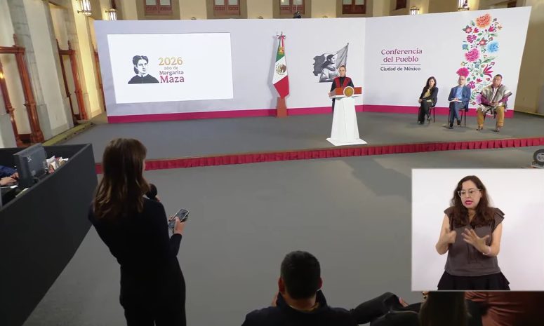Sheinbaum defiende a Lorena Cuéllar: no se minimiza trata de mujeres